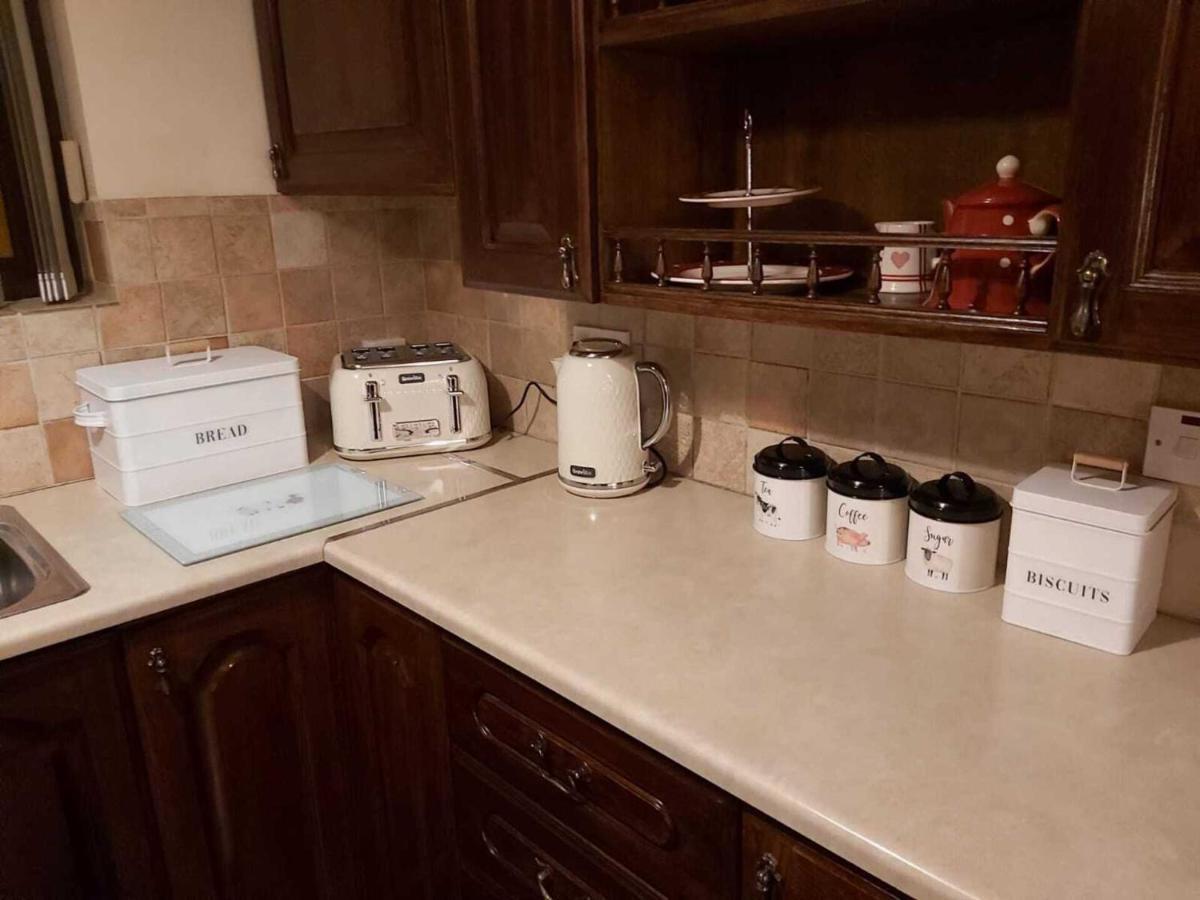 Lovely 2-Bed Cottage At The Foot Of The Mournes نيوري المظهر الخارجي الصورة
